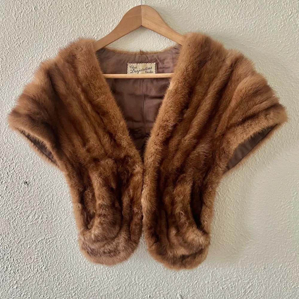 Vintage Chas. Desjardins Montreal Brown Mink Fur Shawl Capelet OS—1980s - Picture 2 of 16